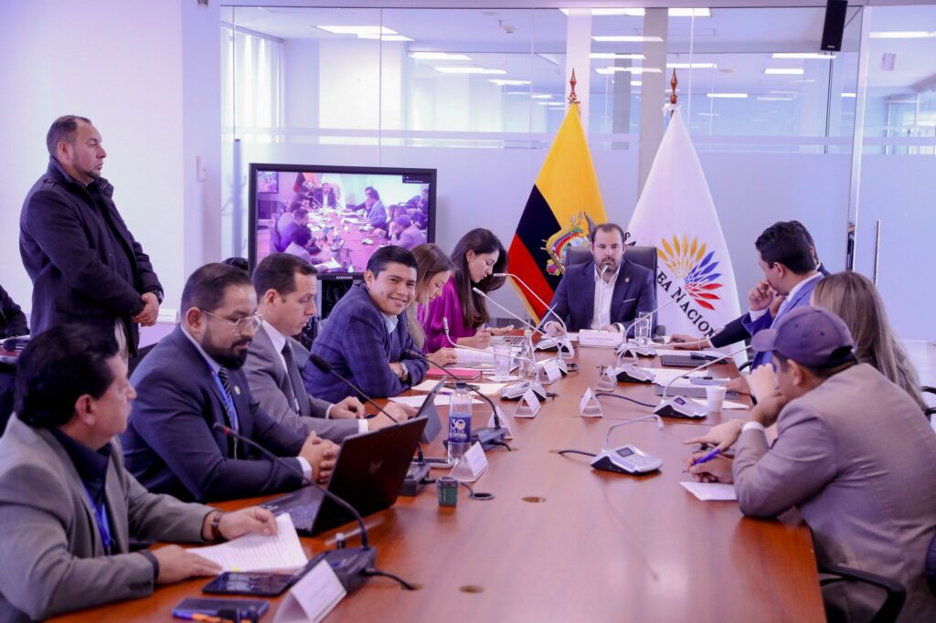 Comisión de Desarrollo Económico archiva proyecto de ley de protección al consumidor