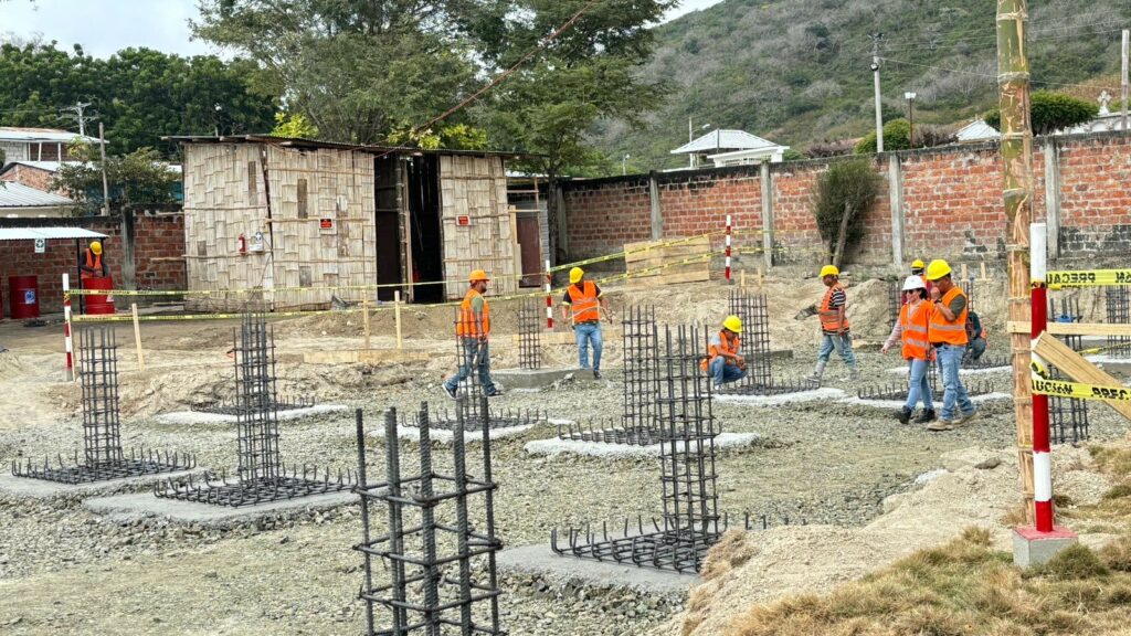Con una inversión que supera los $415 mil, y tras más de diez años en etapa de planificación, se dio inicio a la construcción del nuevo Centro de Salud El Higuerón.