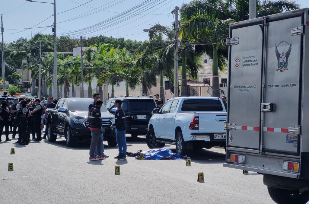 Cuatro personas asesinadas en violento atentado en Manta, Manabí