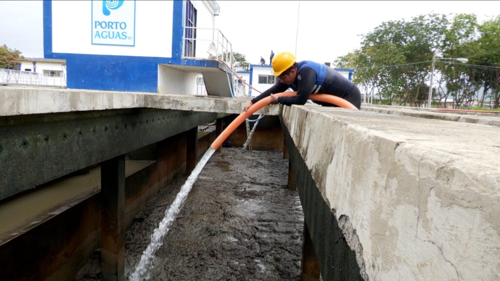 Detienen dotación de agua en Portoviejo para mantener calidad del servicio