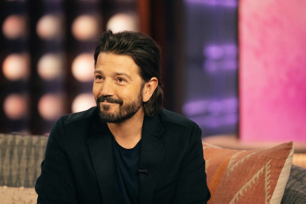 Diego Luna descarta polémicas tras no figurar en lista de nominados al Emmy 2025
