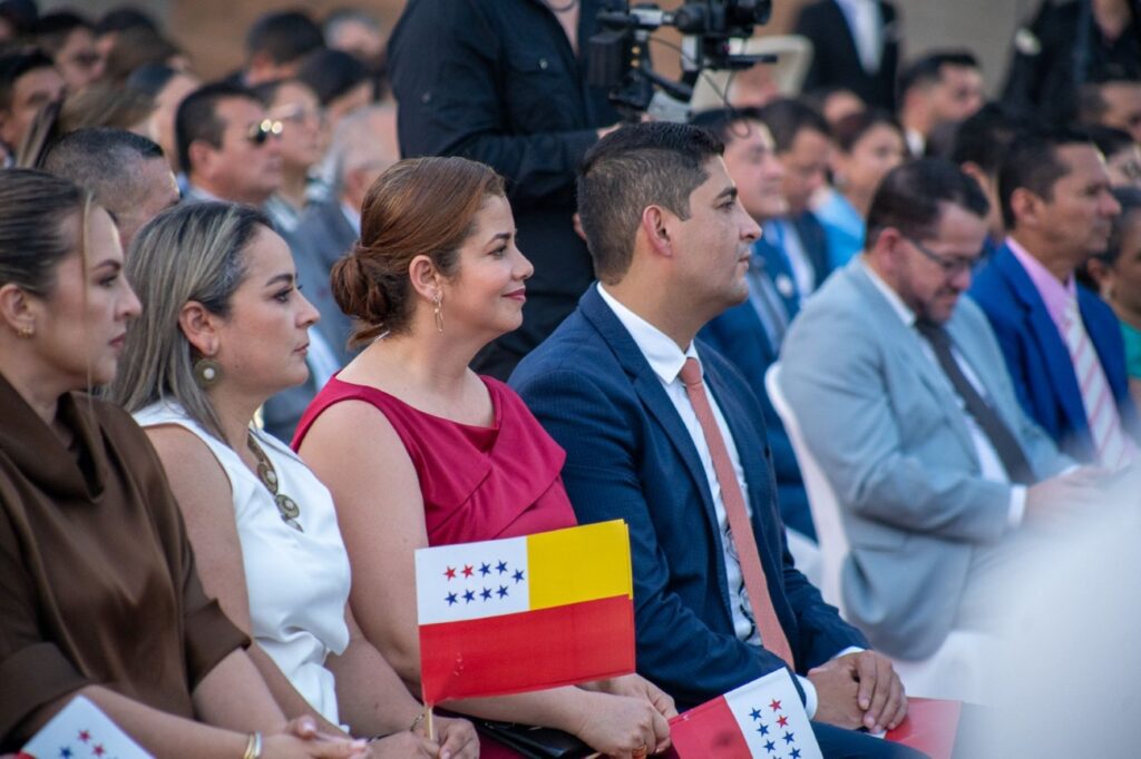Durante el evento también se anunció la habilitación del mercado y la construcción de un centro comercial.