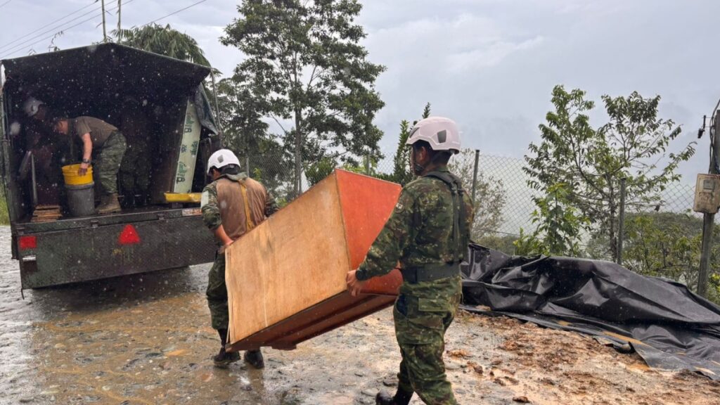 El Gobierno anuncia medidas de emergencia ante las afectaciones provocadas por el temporal lluvioso en la Amazonía. (Fuerzas Armadas).