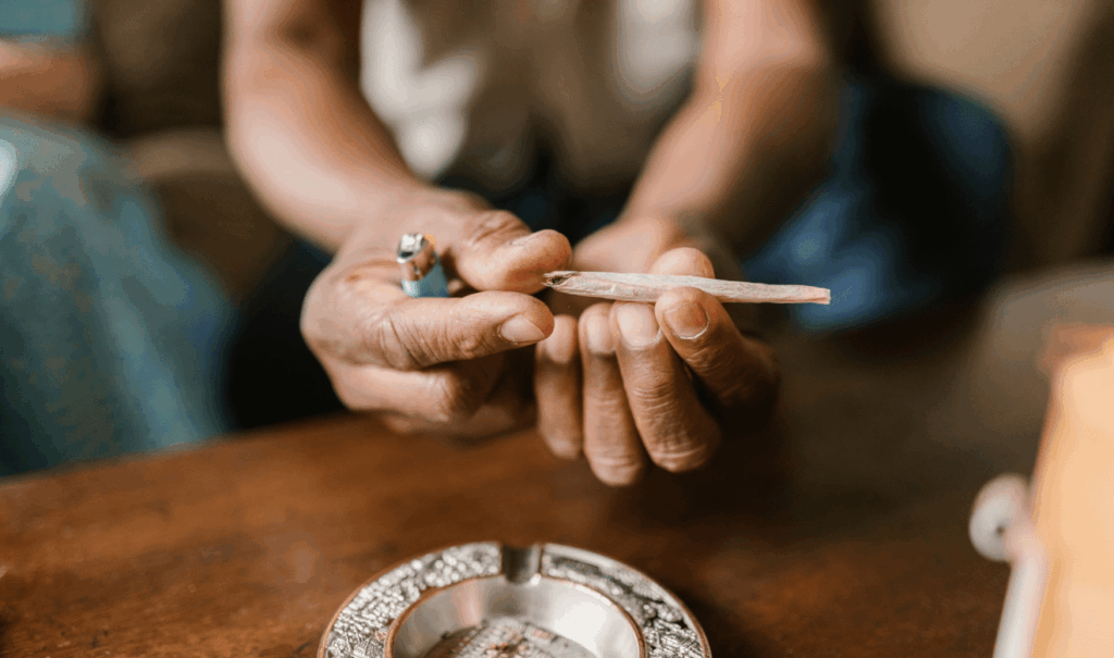 El consumo de cannabis en la adolescencia aumenta el riesgo de esquizofrenia