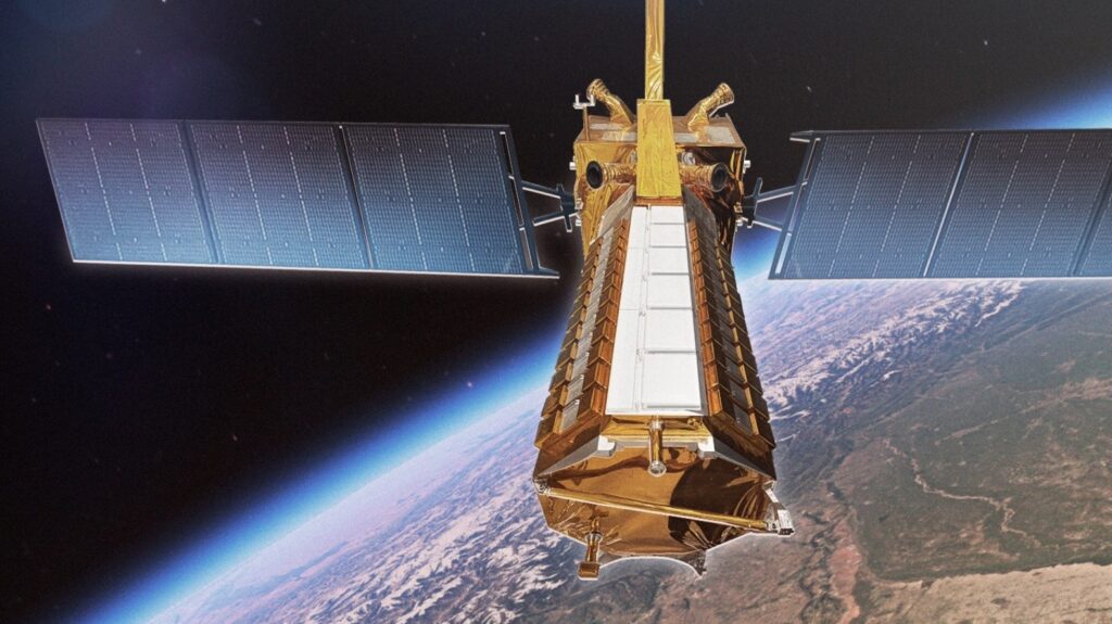 Ilustración artística del satélite NISAR