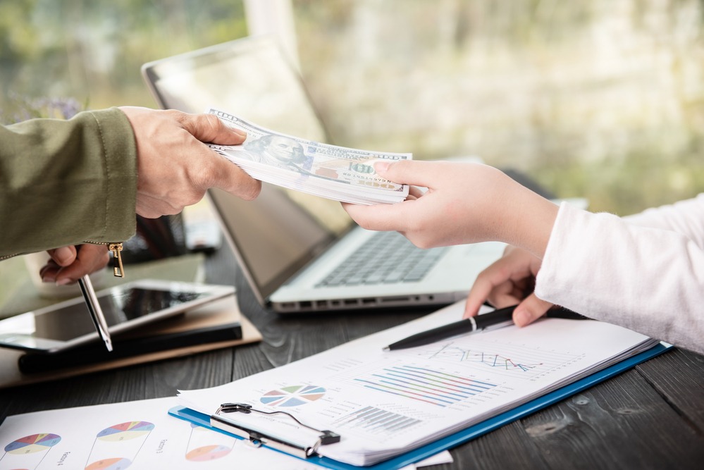 Exclusión financiera en Ecuador: solo 3 de cada 10 ecuatorianos acceden a préstamos bancarios