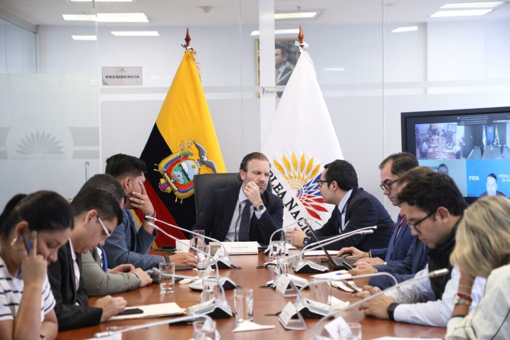 FIFA y CONMEBOL reafirman autonomía de la Federación Ecuatoriana de Fútbol ante proyecto de Ley de Deporte
