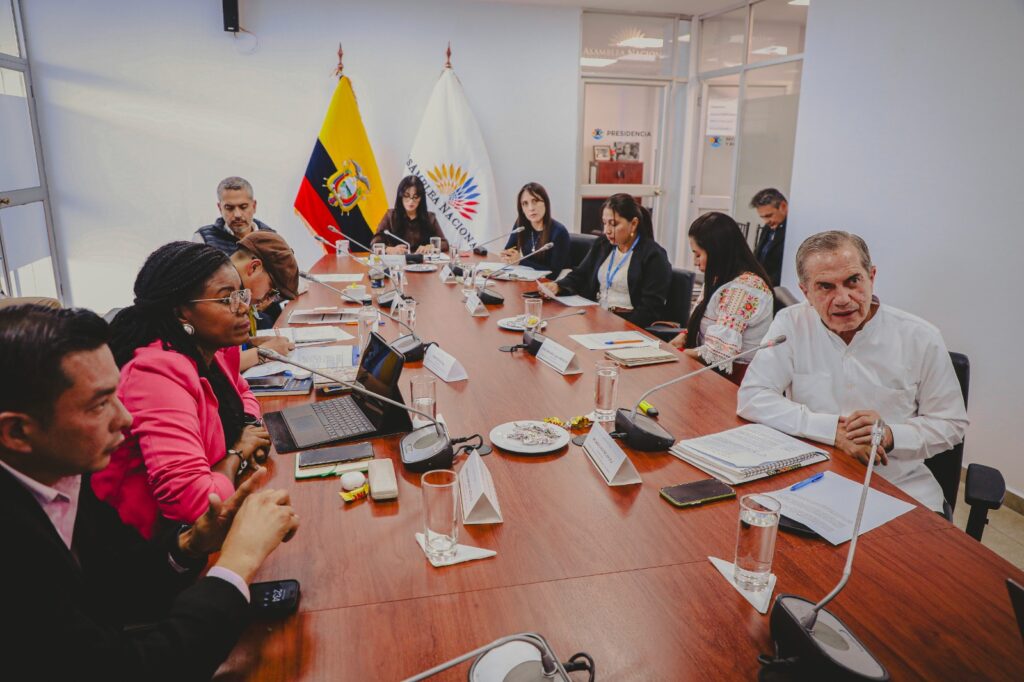 Fortalecen Reformas al Código de Niñez con propuestas técnicas