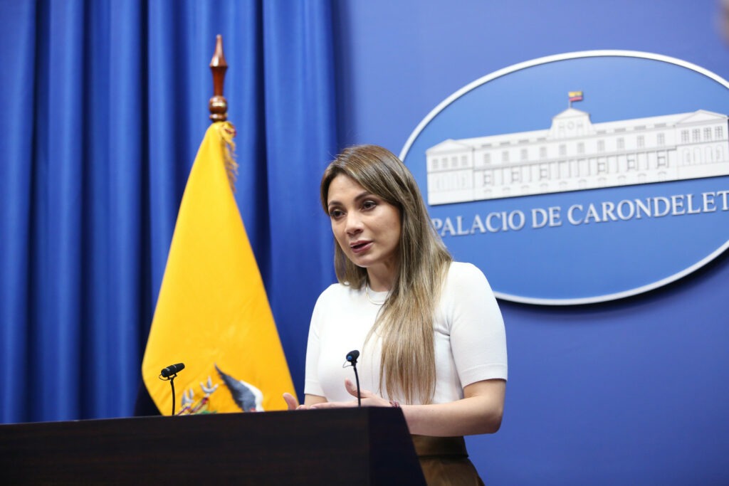 Gobierno de Ecuador responde a demandas de inconstitucionalidad y defiende nuevas leyes contra la economía criminal