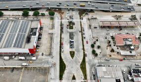 El Municipio de Guayaquil inauguró la primera intersección vial divergente de la ciudad para reducir la congestión vehicular.