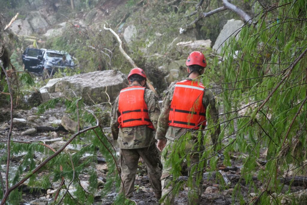 Confirman 109 fallecidos y más de 160 personas desaparecidas por las inundaciones en Texas