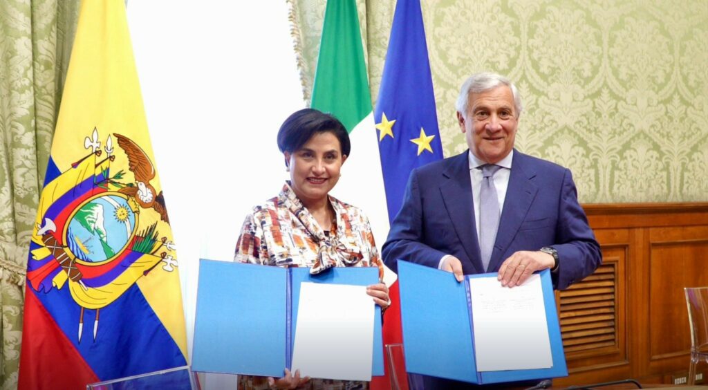 Italia sella convenio con Ecuador para abrir más oportunidades a migrantes y estudiantes ecuatorianos