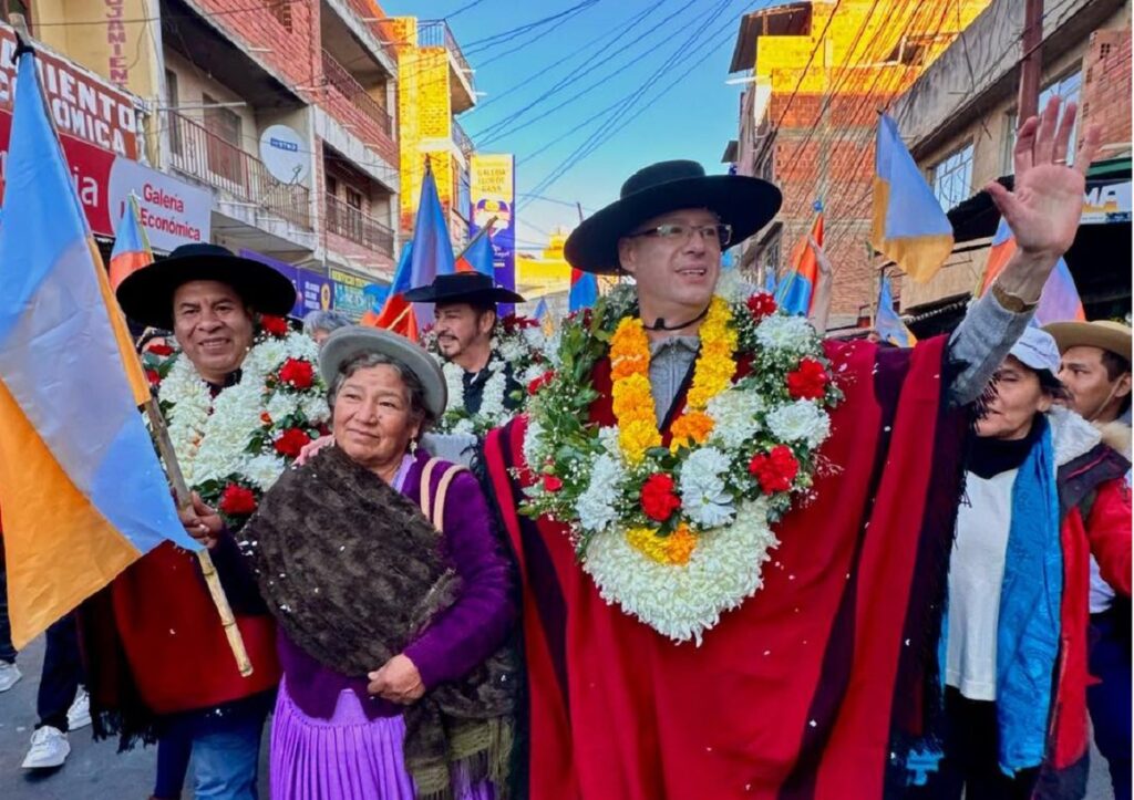 Jaime Dunn excluido de elecciones en Bolivia por falta de solvencia fiscal.