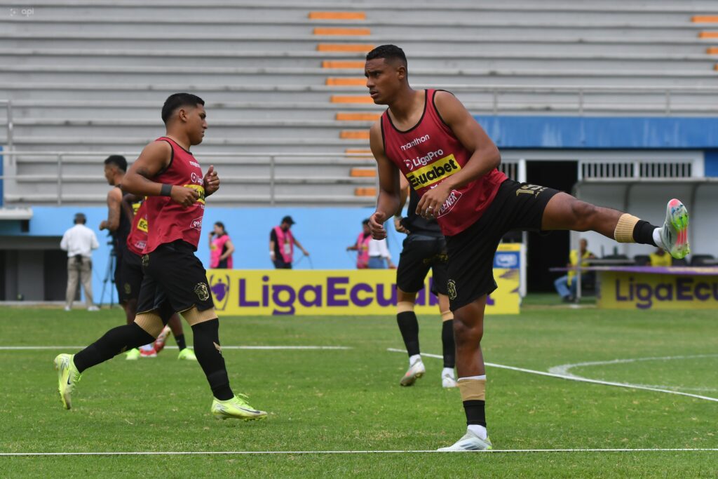 Jostin Alman, jugador del Manta FC.