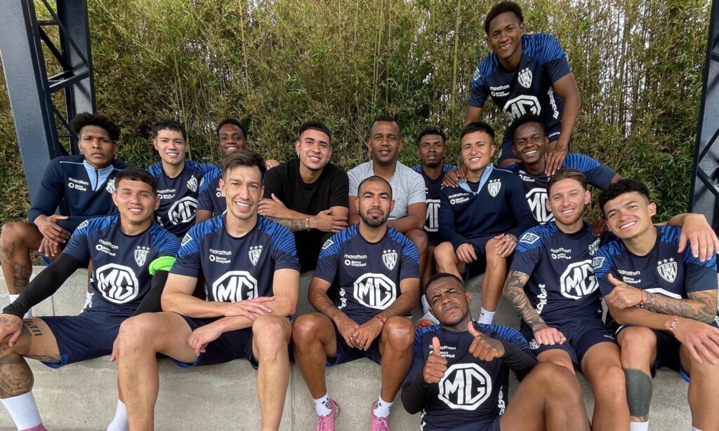 Kendry Páez se despidió de sus compañeros de Independiente del Valle y comenzará su aventura en Francia
