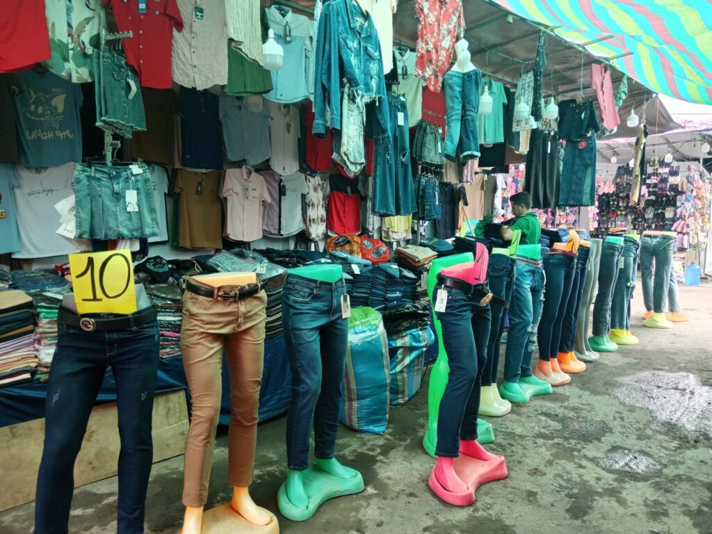 La feria que se realiza en el cantón El Carmen.