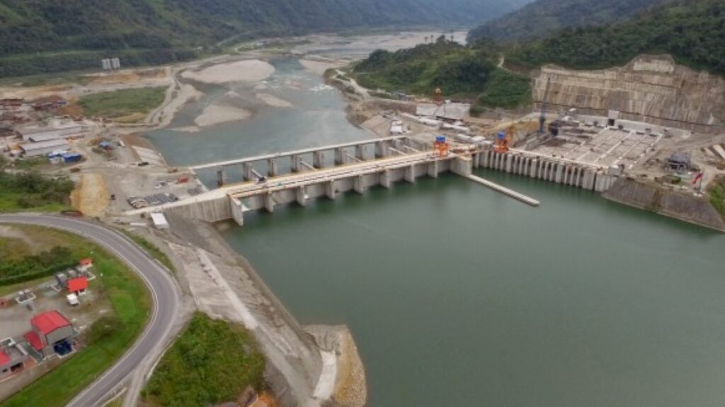 La hidroeléctrica Coca Codo Sinclair deja de operar junto a otras centrales y el Cenace pide activar generadores de emergencia. (Ministerio de Energía).