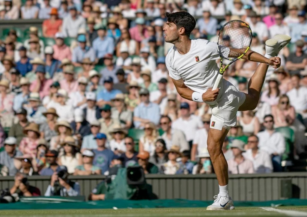 La mejor versión de Carlos Alcaraz busca las semifinales de Wimbledon ante Cameron Norrie