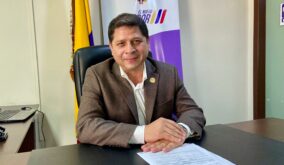 Ministro Palacios destaca riego en 150 hectáreas y políticas sostenibles para Manabí, con $3 millones asignados en 2025.