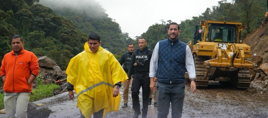 MTOP interviene con fuerza en la Amazonía para restablecer la conectividad en Napo tras aluviones