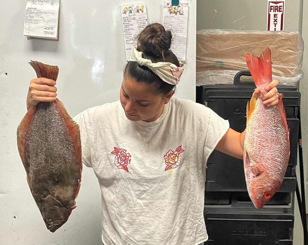 María Delia La Mota asegura que ell menú de Chancho King es 100% ecuatoriano, por eso incluye ceviche.