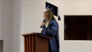 Más de 140 artesanos se gradúan del instituto Ángela Rosa Cevallos en Portoviejo