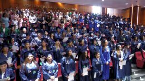 Más de 140 artesanos se gradúan del instituto Ángela Rosa Cevallos en Portoviejo