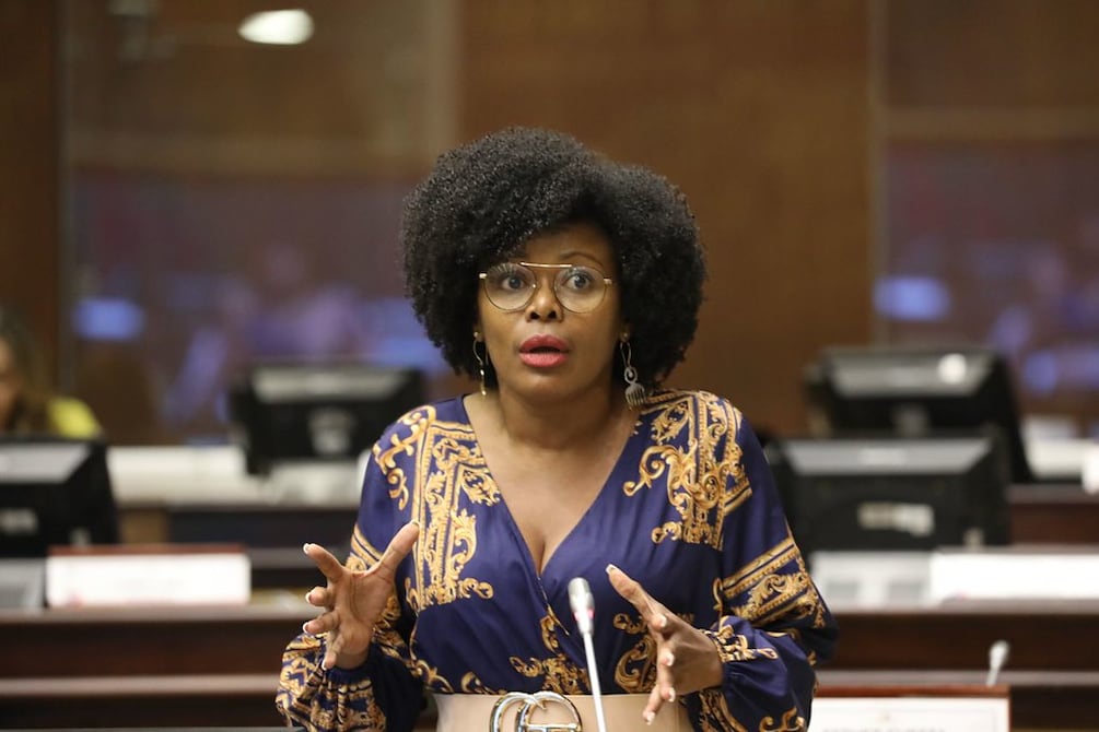 Paola Cabezas impulsa reforma laboral contra la discriminación en Ecuador