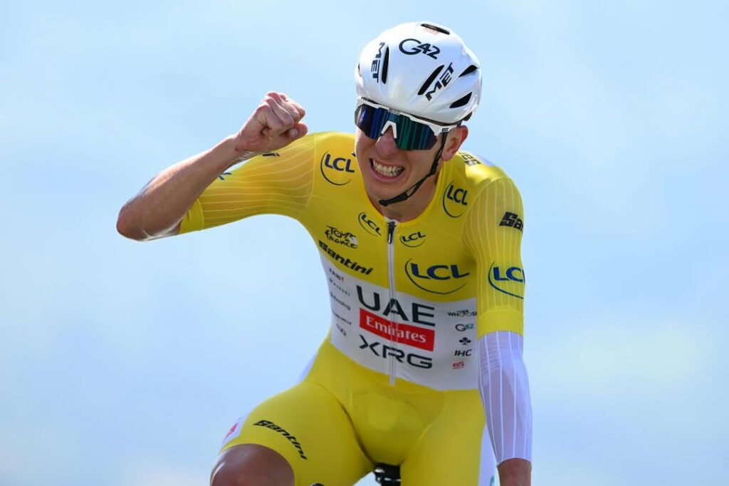 Pogacar se corona en París y Narváez brilla en el top 15 del Tour 2025