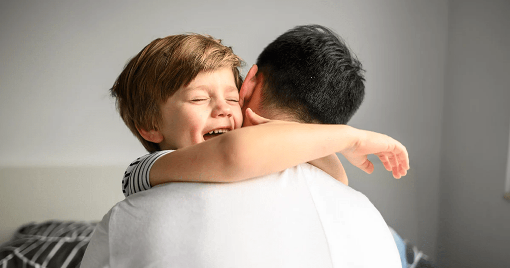 Presencia parental en eventos escolares impulsa el desarrollo integral de los niños