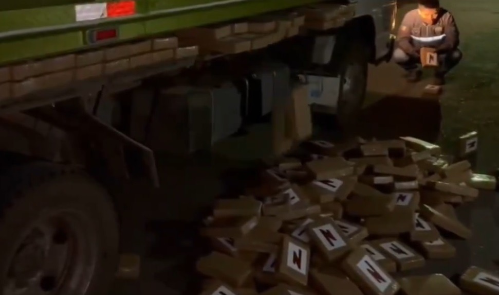 Procesan a conductor detenido con 513 kilos de cocaína en control en Tandapi