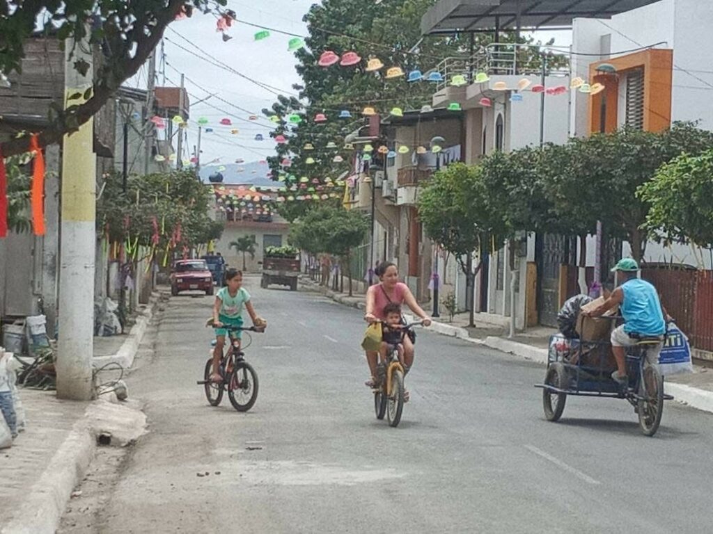 Rocafuerte vive julio con voluntariado, salud visual, fiestas patronales y un nuevo centro médico.