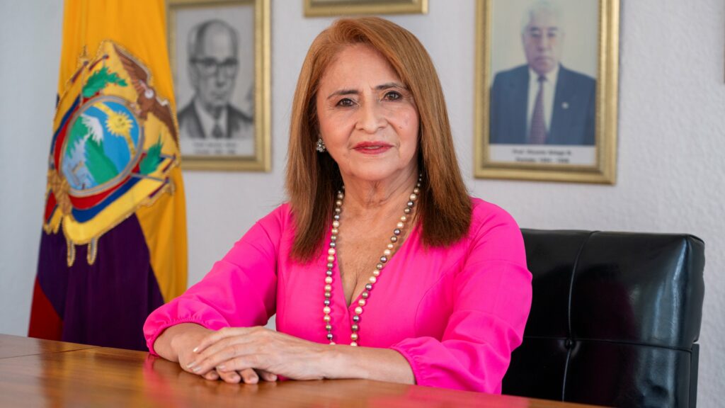 Si dentro de sesenta días, el Presidente no nos escucha, iremos a un plantón