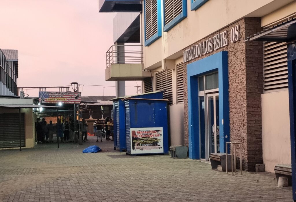 Violencia en Manta: doble crimen en Tarqui y Los Esteros sacuden la ciudad en menos de una hora