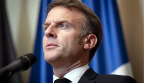 Macron enfrentará nueva designación de primer ministro tras caída del gobierno en Francia. FOTO: Europa Press.