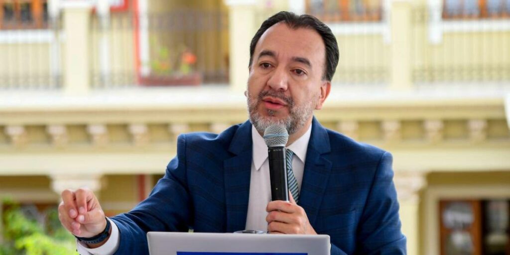 El alcalde Pabel Muñoz no dio explicación de la crisis del agua