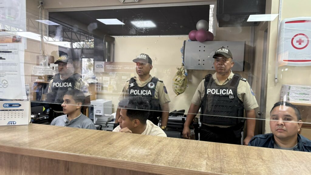 policia transito duran