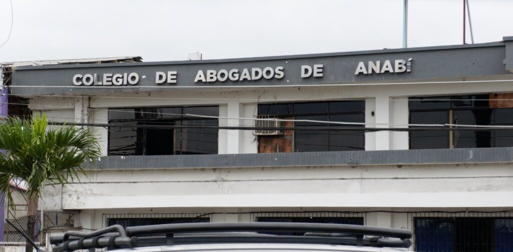 ¿Directiva ilegítima Crisis sacude al Colegio de Abogados de Manabí
