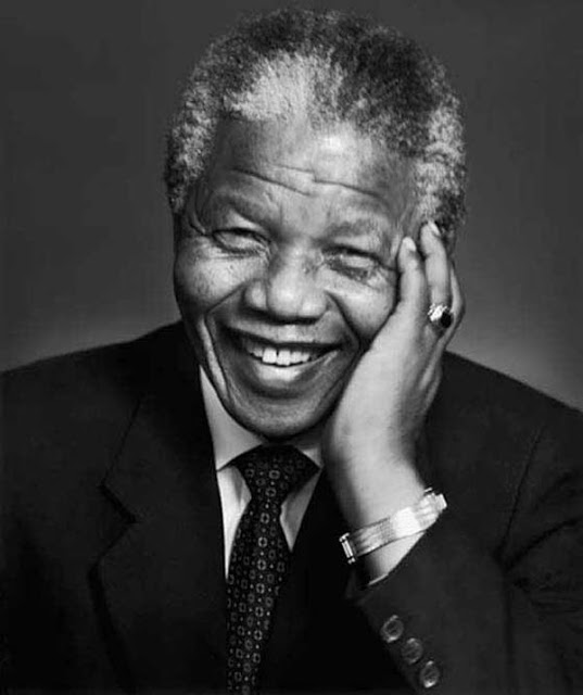 ¿Quién fue Nelson Mandela? Descubre su legado en su día conmemorativo