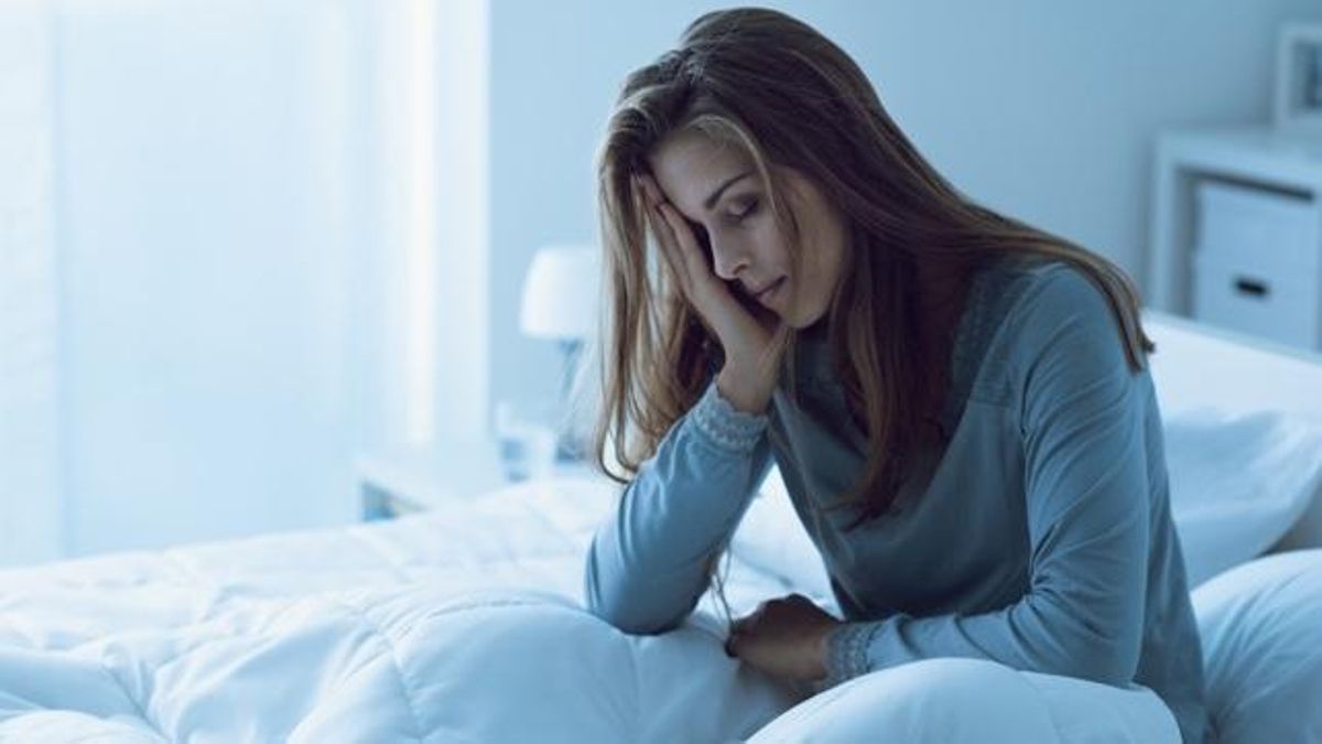 La falta de sueño acumulado afecta funciones cognitivas y salud cardiovascular, advierten expertos