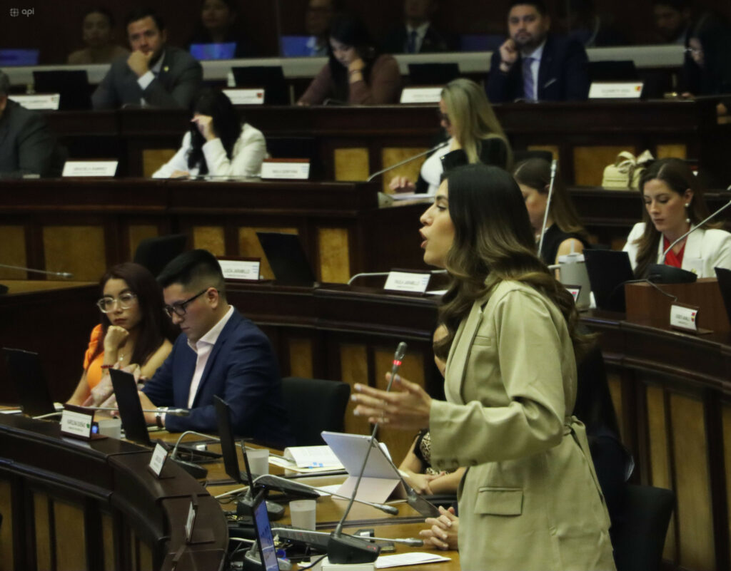 Ecuador impulsa nuevo proyecto para controlar capitales y reforzar vigilancia a fundaciones