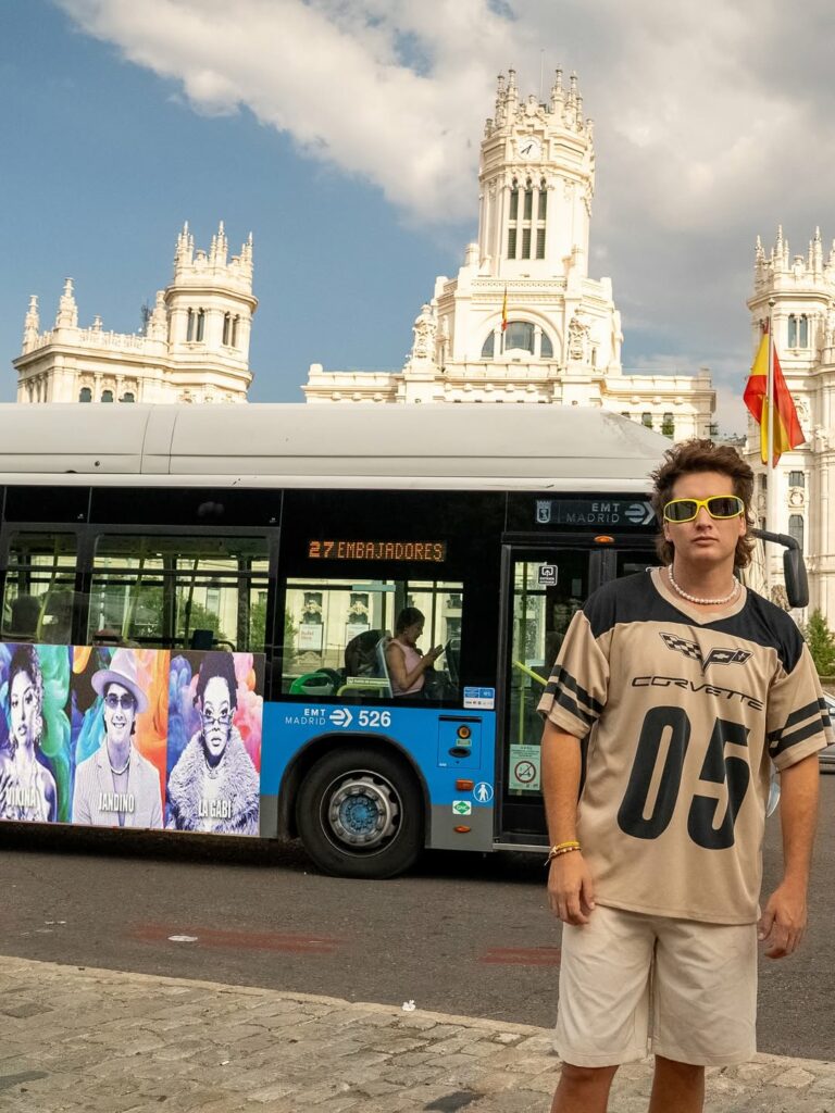 Jandino estrena “Una Como Tú”, una cumbia-salsa con historia real