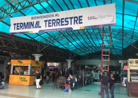 Agreden a agente de tránsito en la Terminal Terrestre de Santo Domingo