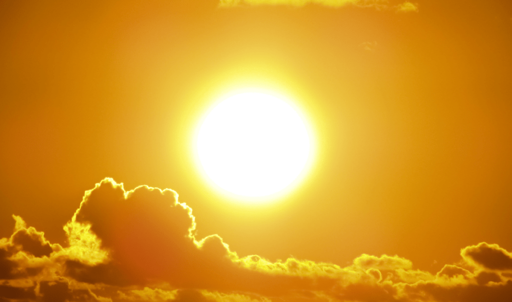 Alertan de radiación solar extremadamente alta en dos provincias de Ecuador para este miércoles 6 de agosto