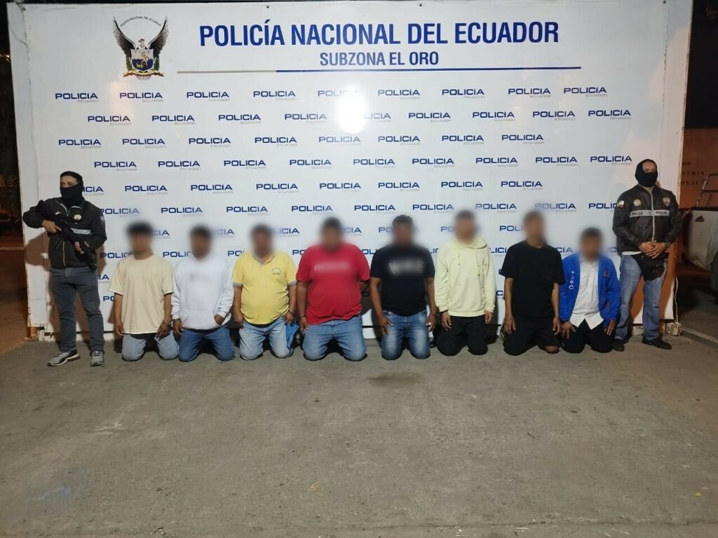 Capturan a ocho personas por robo de maquinaria en El Guabo
