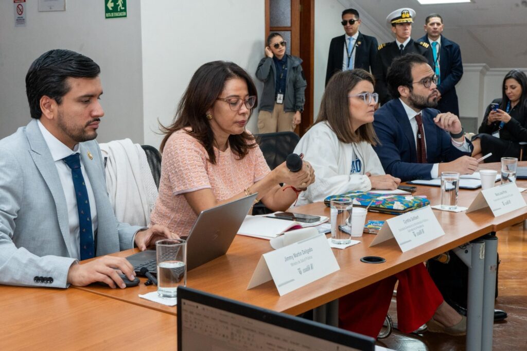 Comité de Salud Pública anuncia compra masiva de medicamentos para abastecer hospitales