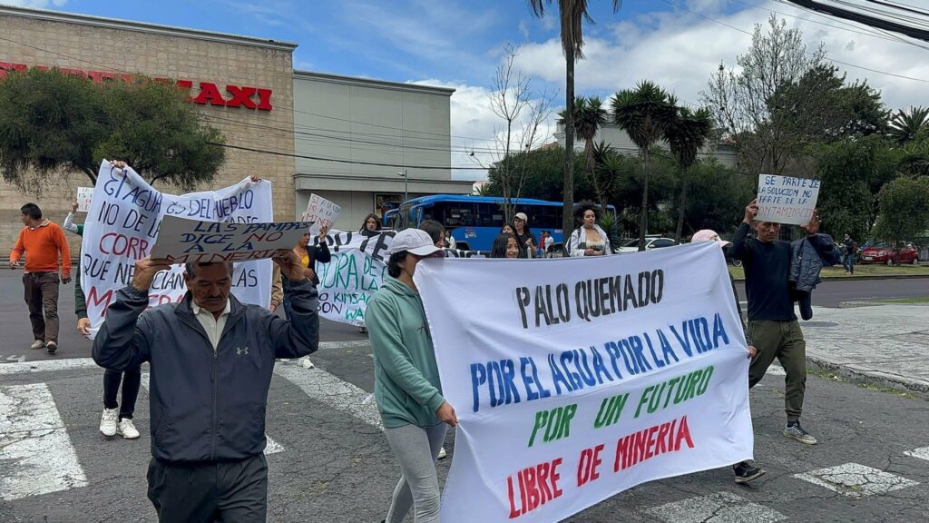Conflicto en Cotopaxi Militares Llegan a Palo Quemado por proyecto minero