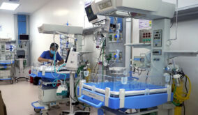 Defensoría inicia investigación por muertes de neonatos en hospital Universitario de Guayaquil