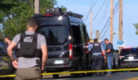 Dos niños mueren tras un tiroteo en una escuela católica en Minneapolis, Estados Unidos