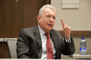 El expresidente de Colombia, Álvaro Uribe Vélez. 
